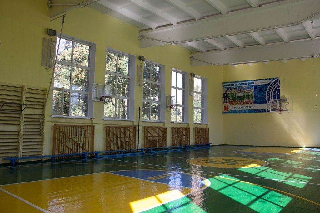 Спортивный зал МБОУ ЦО №16